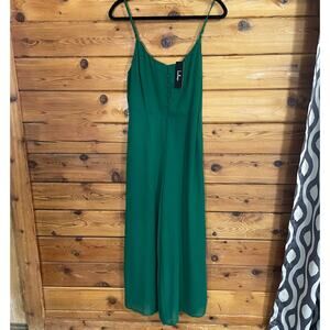 NWT Lulu's Emerald Green Jumpsuit Size Medium